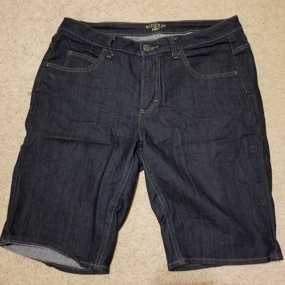 💥Closet clean out! Riders by Lee